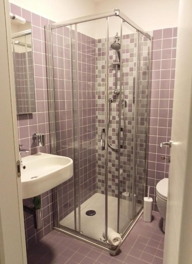 Residenza Corso Saba Hotel Триест Екстериор снимка